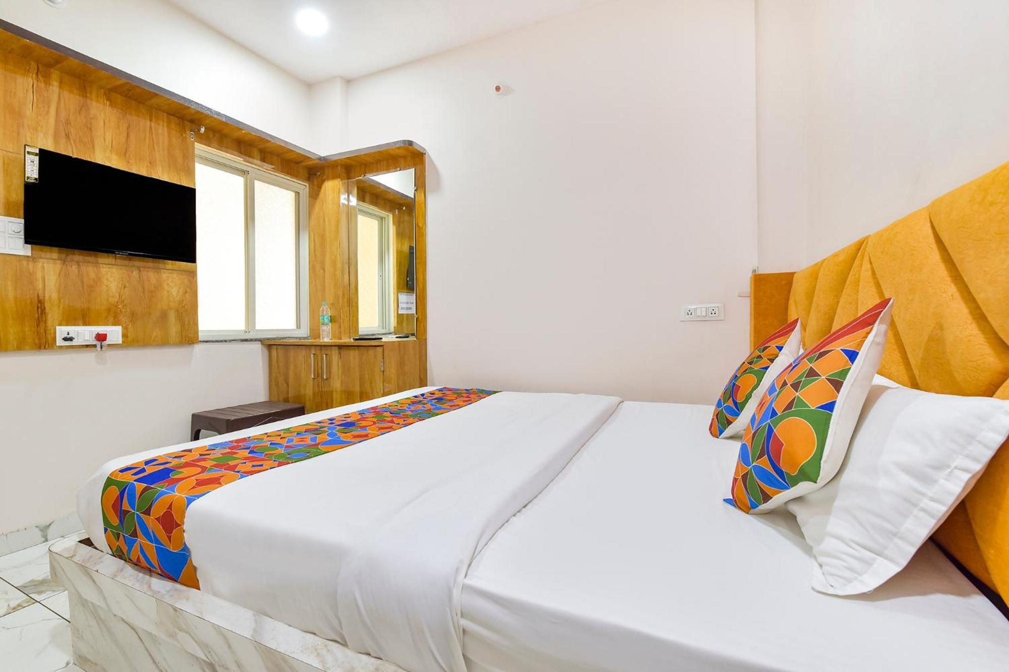 Fabhotel Somnath อุจเจน ภายนอก รูปภาพ