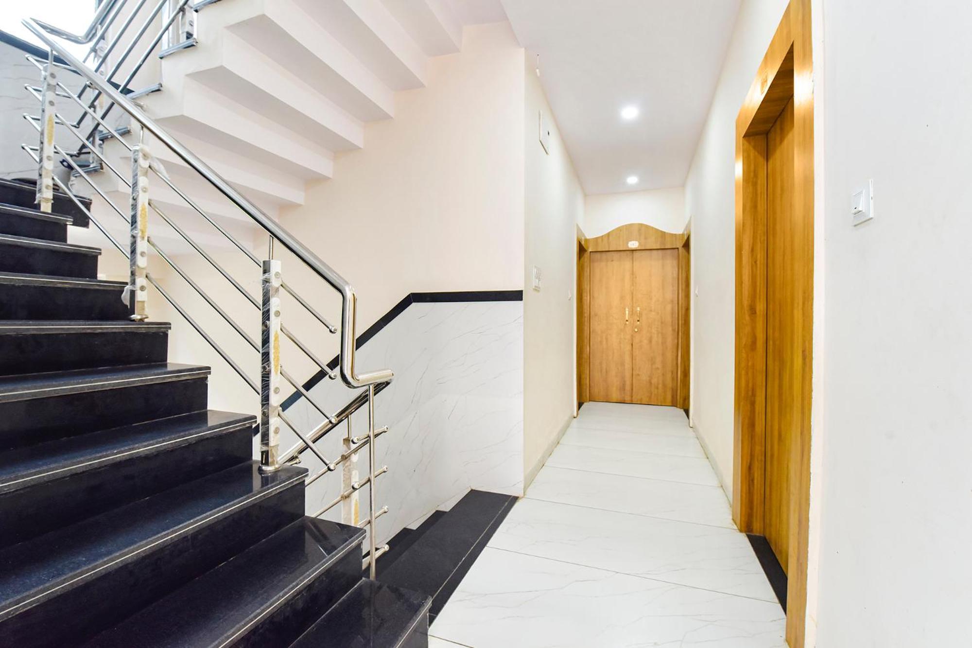 Fabhotel Somnath อุจเจน ภายนอก รูปภาพ
